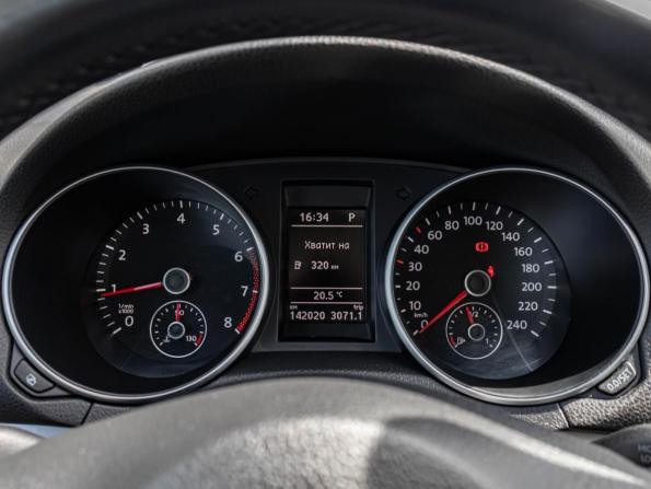 Volkswagen Golf VI с пробегом 2011 года, цена 829 000 рублей, 142020 км, хэтчбек, Автокод Объявления