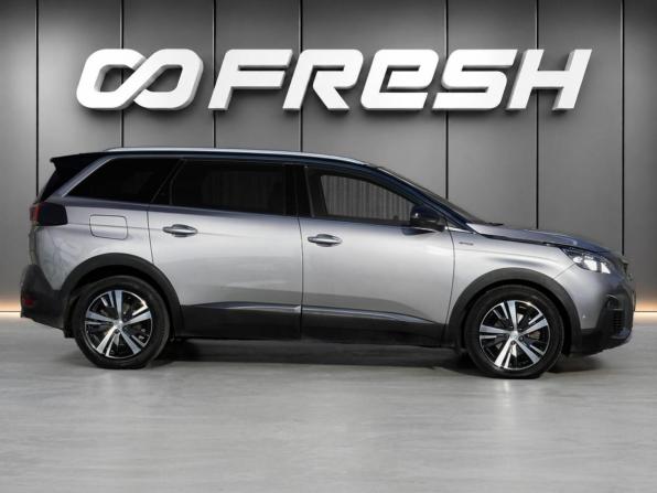 Peugeot 5008 II с пробегом 2018 года, цена 1 948 000 рублей, 217846 км, внедорожник, Автокод Объявления