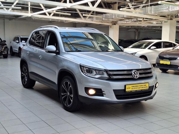 Volkswagen Tiguan I Рестайлинг с пробегом 2016 года, цена 1 500 000 рублей, 111070 км, внедорожник, Автокод Объявления