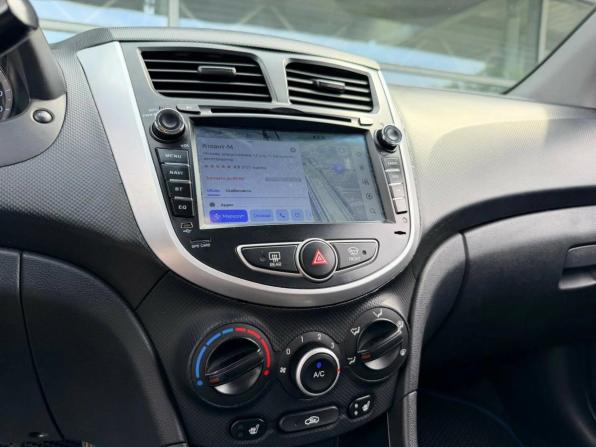Hyundai Solaris I с пробегом 2013 года, цена 689 000 рублей, 138937 км, седан, Автокод Объявления
