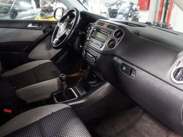 Volkswagen Tiguan I с пробегом 2010 года, цена 950 000 рублей, 223000 км, внедорожник, Автокод Объявления