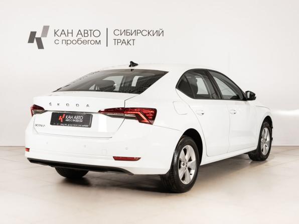 Skoda Octavia IV (A8) с пробегом 2021 года, цена 2 435 700 рублей, 69931 км, лифтбек, Автокод Объявления