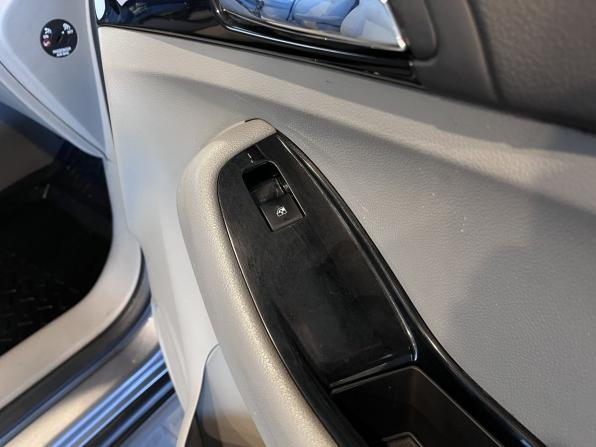 Chevrolet Orlando I с пробегом 2013 года, цена 846 000 рублей, 269337 км, компактвэн, Автокод Объявления