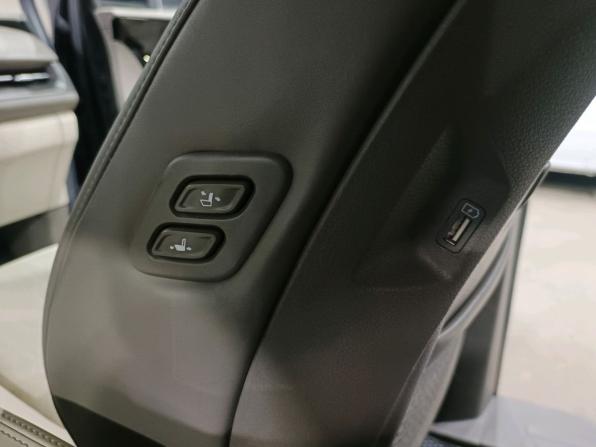 Kia Carnival IV с пробегом 2020 года, цена 3 590 000 рублей, 119000 км, минивэн, Автокод Объявления