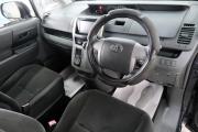 Toyota Voxy II (R70) Омск  - изображение 34
