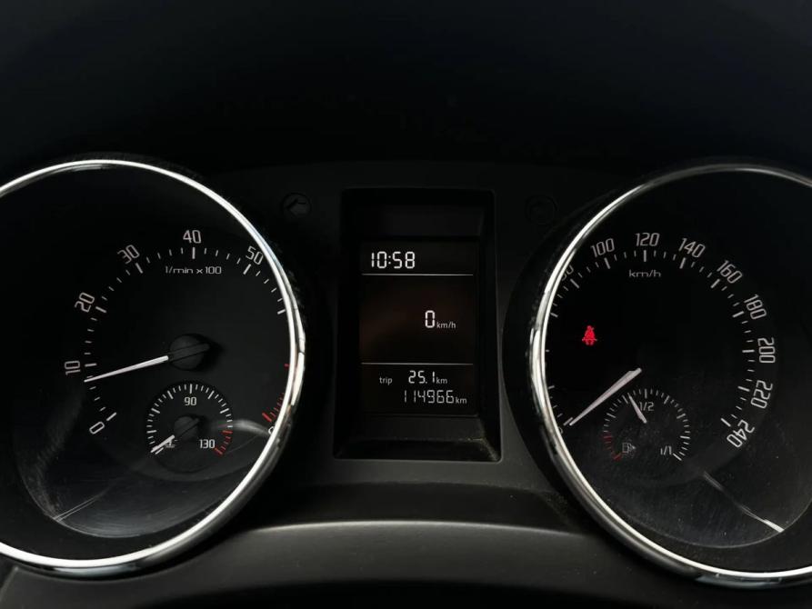 Skoda Yeti I Рестайлинг Москва  - изображение 12