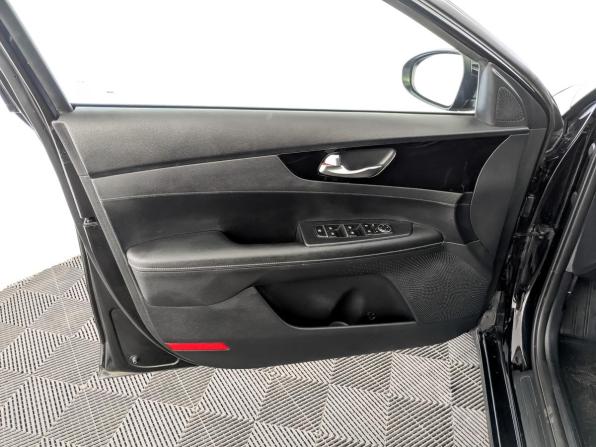 Kia Cerato IV с пробегом 2020 года, цена 1 847 500 рублей, 90506 км, седан, Автокод Объявления