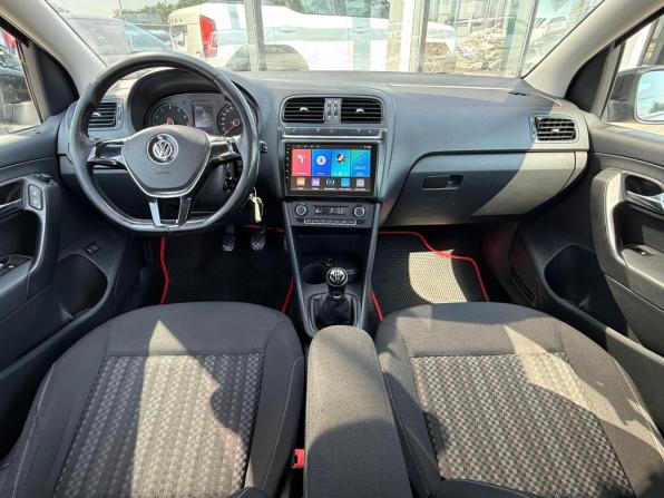 Volkswagen Polo V Рестайлинг с пробегом 2015 года, цена 945 000 рублей, 157646 км, седан, Автокод Объявления