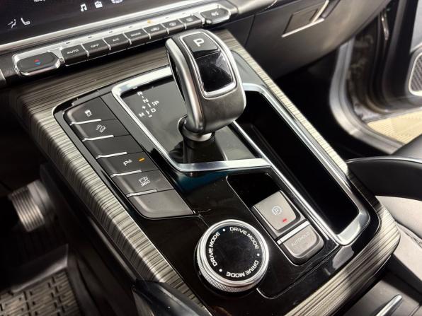 Geely Atlas Pro с пробегом 2024 года, цена 2 430 000 рублей, 18696 км, внедорожник, Автокод Объявления