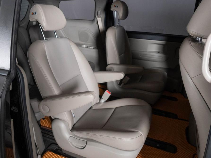 Kia Carnival III Казань  - изображение 8