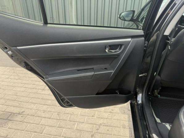 Toyota Corolla XI (E160 E170 E180) с пробегом 2013 года, цена 1 159 000 рублей, 280368 км, седан, Автокод Объявления