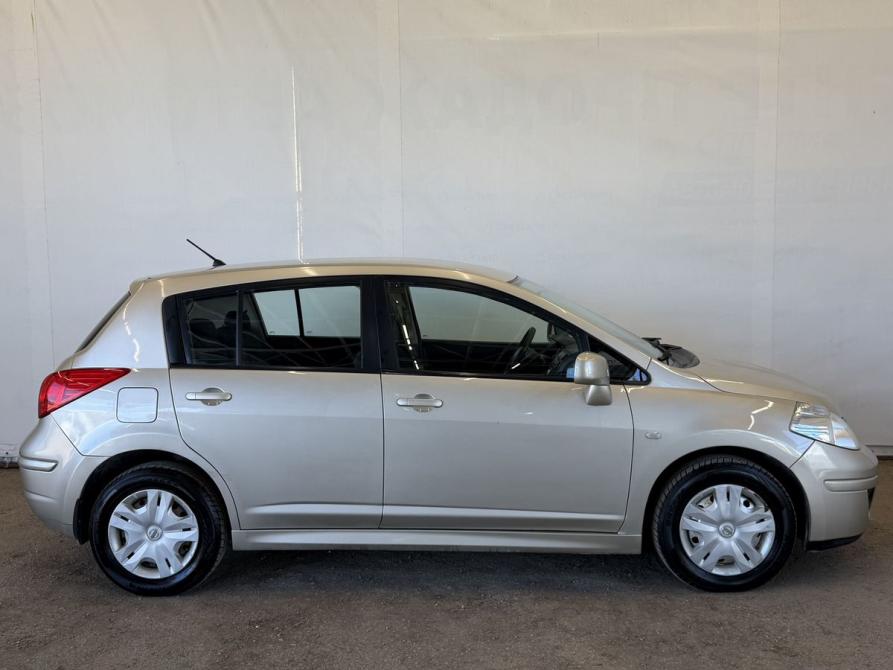 Nissan Tiida I Рестайлинг Псков  - изображение 8