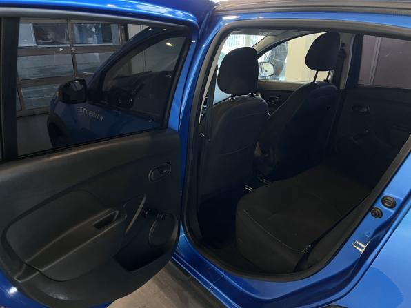 Renault Sandero II с пробегом 2017 года, цена 780 000 рублей, 160545 км, хэтчбек, Автокод Объявления