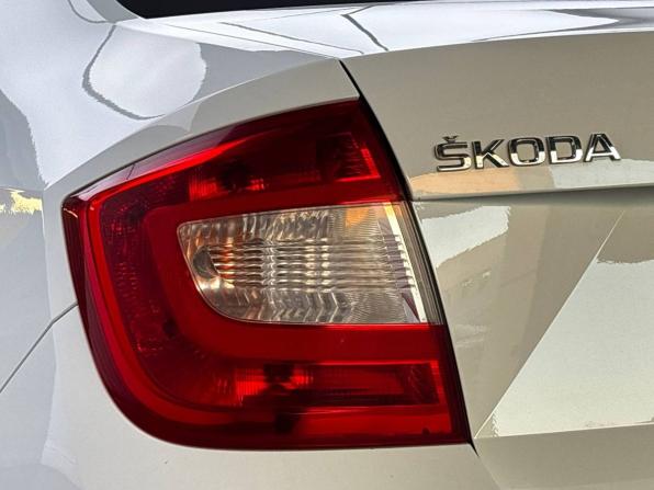 Skoda Rapid I Рестайлинг с пробегом 2017 года, цена 935 000 рублей, 197100 км, лифтбек, Автокод Объявления