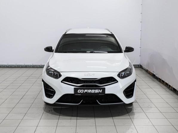 Kia Ceed III Рестайлинг с пробегом 2021 года, цена 2 099 000 рублей, 93489 км, универсал, Автокод Объявления