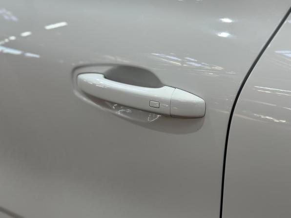 Renault Arkana I с пробегом 2022 года, цена 1 390 000 рублей, 42690 км, внедорожник, Автокод Объявления