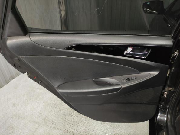 Hyundai Sonata VI (YF) с пробегом 2011 года, цена 1 080 000 рублей, 188831 км, седан, Автокод Объявления