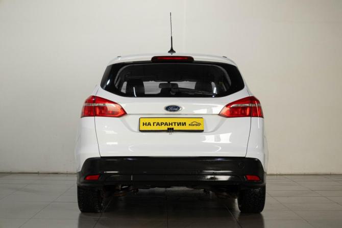 Ford Focus III Рестайлинг с пробегом 2017 года, цена 929 000 рублей, 122058 км, универсал, Автокод Объявления