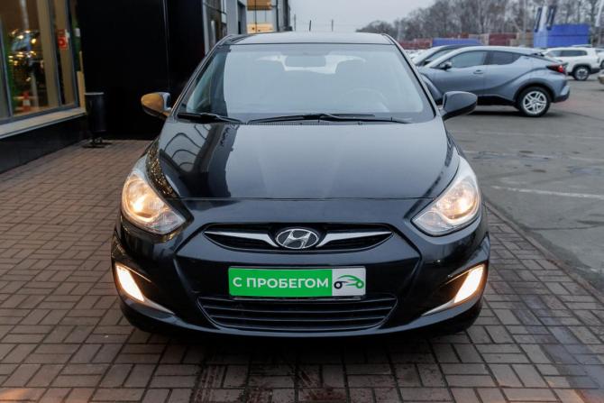 Hyundai Solaris I с пробегом 2012 года, цена 720 000 рублей, 113700 км, хэтчбек, Автокод Объявления