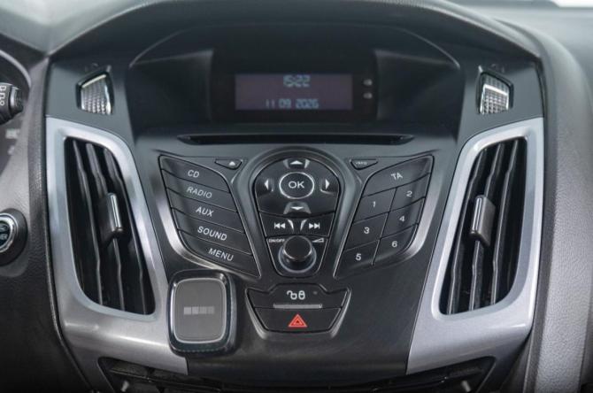 Ford Focus III с пробегом 2012 года, цена 1 019 000 рублей, 127000 км, хэтчбек, Автокод Объявления