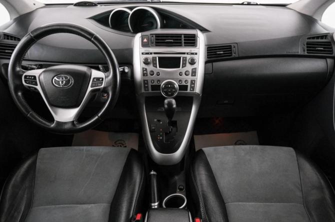 Toyota Verso I с пробегом 2010 года, цена 1 139 000 рублей, 160000 км, компактвэн, Автокод Объявления