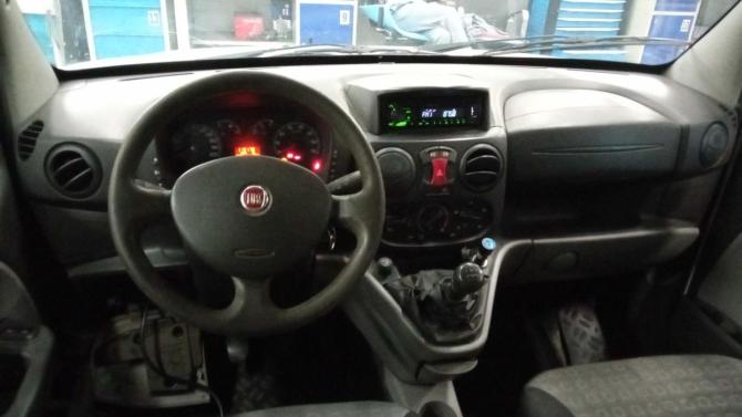 Fiat Doblo I Рестайлинг с пробегом 2015 года, цена 672 000 рублей, 113170 км, компактвэн, Автокод Объявления