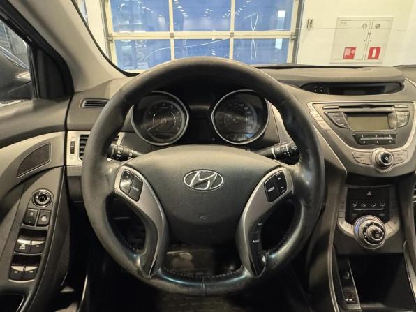 Hyundai Elantra V (MD) с пробегом 2013 года, цена 669 000 рублей, 286177 км, седан, Автокод Объявления
