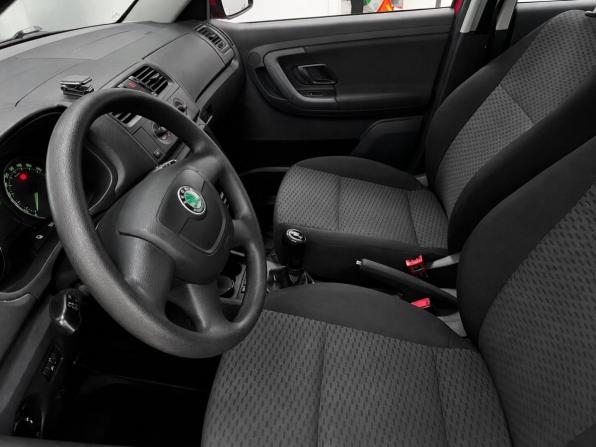 Skoda Fabia II Рестайлинг с пробегом 2011 года, цена 650 000 рублей, 83369 км, хэтчбек, Автокод Объявления