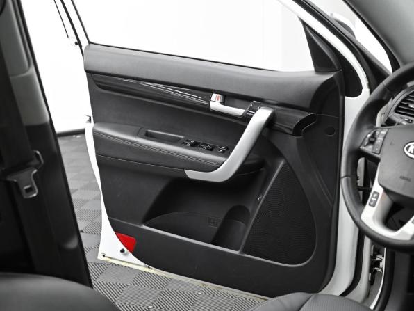 Kia Sorento II с пробегом 2012 года, цена 1 349 000 рублей, 155000 км, внедорожник, Автокод Объявления