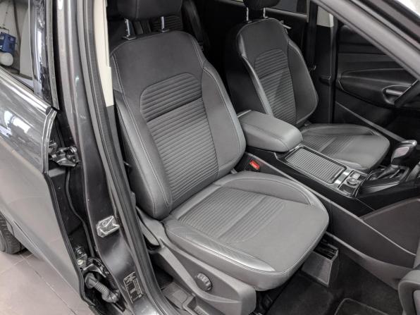Ford Kuga II Рестайлинг с пробегом 2017 года, цена 1 700 000 рублей, 69916 км, внедорожник, Автокод Объявления