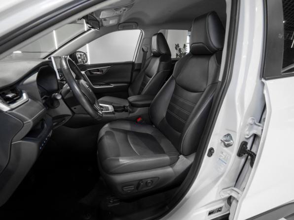 Toyota RAV4 V (XA50) с пробегом 2020 года, цена 3 290 000 рублей, 58512 км, внедорожник, Автокод Объявления
