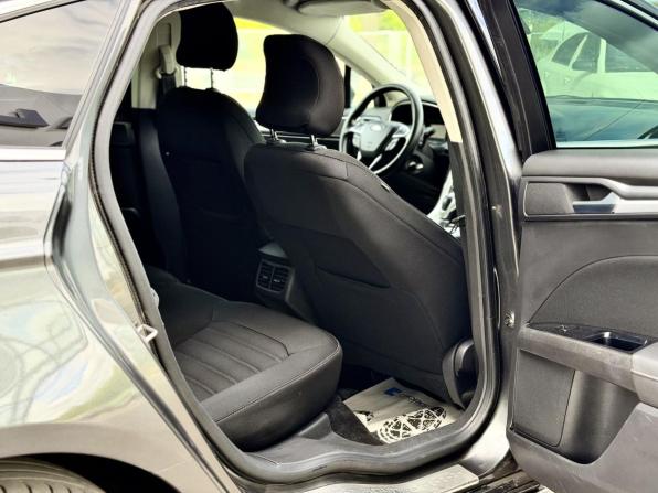 Ford Mondeo V с пробегом 2016 года, цена 1 258 600 рублей, 268992 км, седан, Автокод Объявления