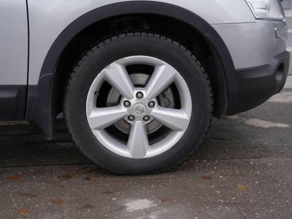 Nissan Qashqai I с пробегом 2007 года, цена 900 000 рублей, 198320 км, внедорожник, Автокод Объявления