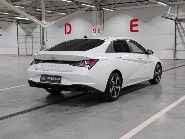 Hyundai Elantra VII (CN7) с пробегом 2021 года, цена 1 990 000 рублей, 53001 км, седан, Автокод Объявления