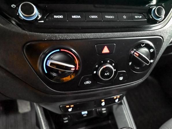 Hyundai Solaris II Рестайлинг с пробегом 2021 года, цена 1 420 000 рублей, 81042 км, седан, Автокод Объявления