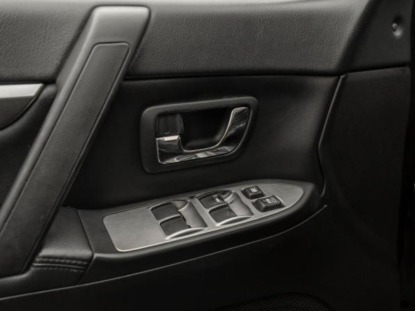 Mitsubishi Pajero IV с пробегом 2011 года, цена 2 080 000 рублей, 171456 км, внедорожник, Автокод Объявления