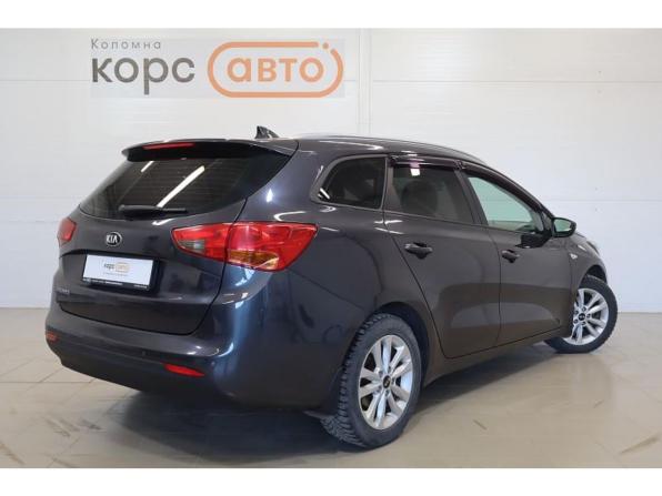 Kia Ceed II Рестайлинг с пробегом 2018 года, цена 1 248 700 рублей, 159581 км, универсал, Автокод Объявления