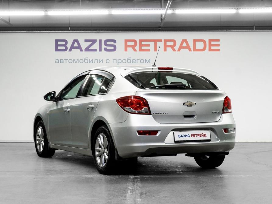Chevrolet Cruze I Рестайлинг Тюмень  - изображение 8