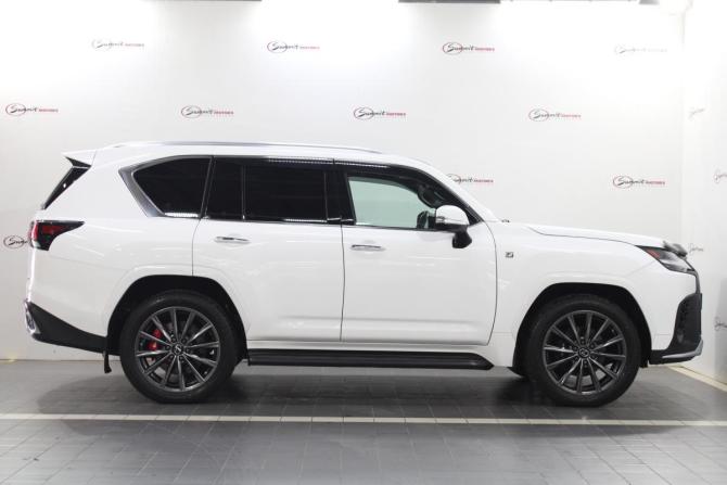 Lexus LX IV с пробегом 2022 года, цена 19 900 000 рублей, 44200 км, внедорожник, Автокод Объявления