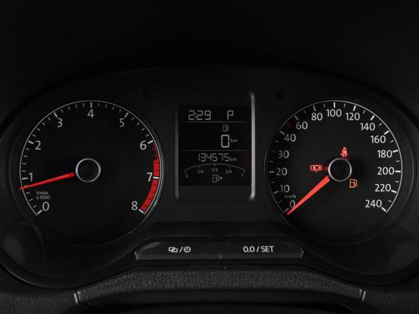 Volkswagen Polo V Рестайлинг с пробегом 2018 года, цена 1 450 000 рублей, 134575 км, седан, Автокод Объявления