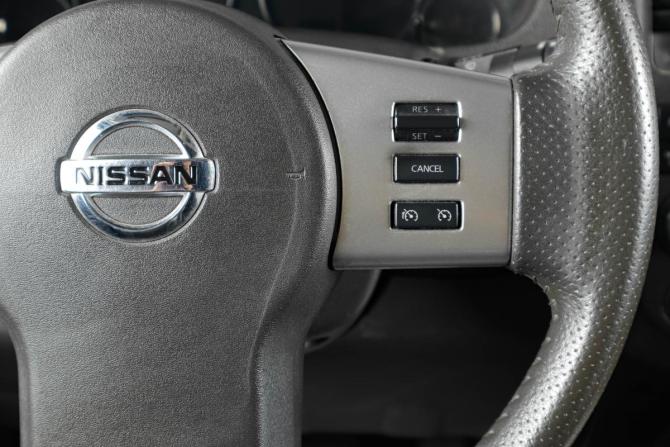 Nissan Pathfinder III Рестайлинг с пробегом 2012 года, цена 1 829 000 рублей, 361000 км, внедорожник, Автокод Объявления