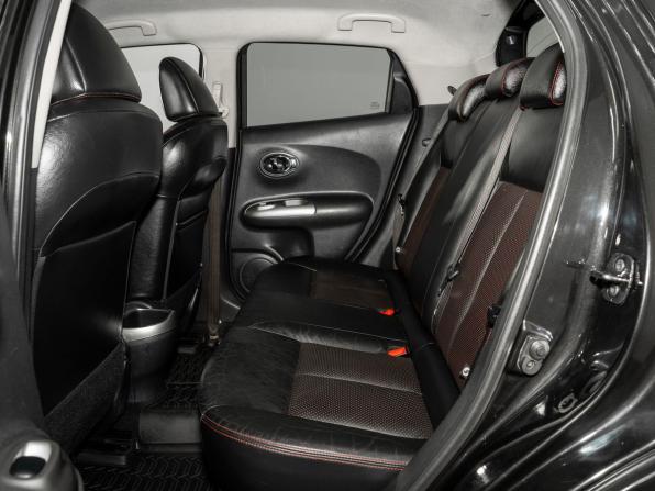 Nissan Juke I с пробегом 2012 года, цена 1 038 000 рублей, 146243 км, внедорожник, Автокод Объявления