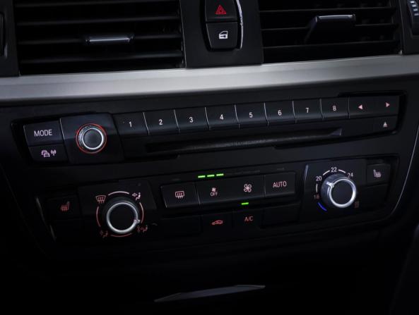 BMW 3 серии VI (F3x) с пробегом 2013 года, цена 1 490 000 рублей, 216074 км, седан, Автокод Объявления