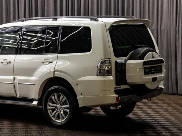 Mitsubishi Pajero IV Рестайлинг 1 с пробегом 2013 года, цена 1 995 000 рублей, 177311 км, внедорожник, Автокод Объявления