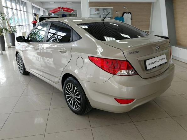 Hyundai Solaris I с пробегом 2013 года, цена 970 000 рублей, 103950 км, седан, Автокод Объявления