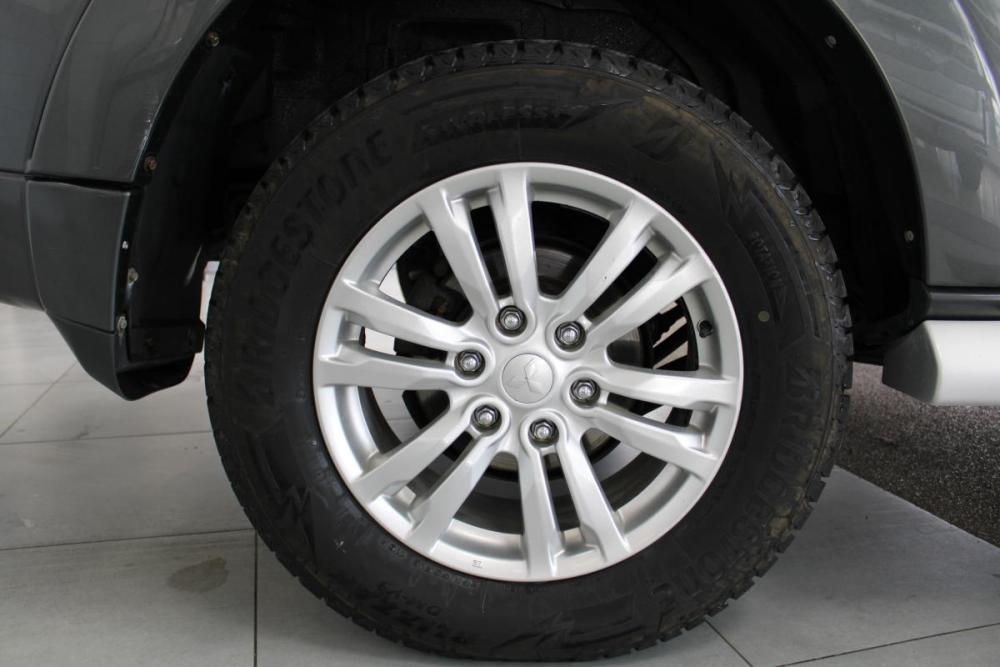 Mitsubishi Pajero IV Рестайлинг 2 Красноярск  - изображение 6