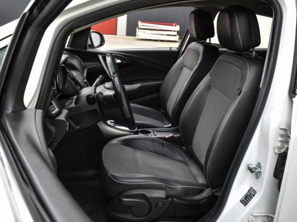 Opel Astra J Рестайлинг с пробегом 2012 года, цена 825 000 рублей, 138218 км, хэтчбек, Автокод Объявления