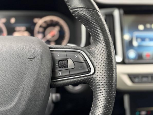 Hongqi HS7 I с пробегом 2023 года, цена 3 295 000 рублей, 74000 км, внедорожник, Автокод Объявления