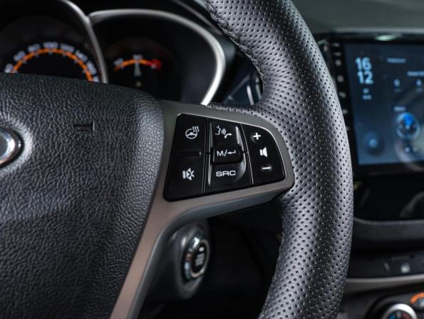 Lada (ВАЗ) Vesta I с пробегом 2021 года, цена 1 300 000 рублей, 116254 км, седан, Автокод Объявления