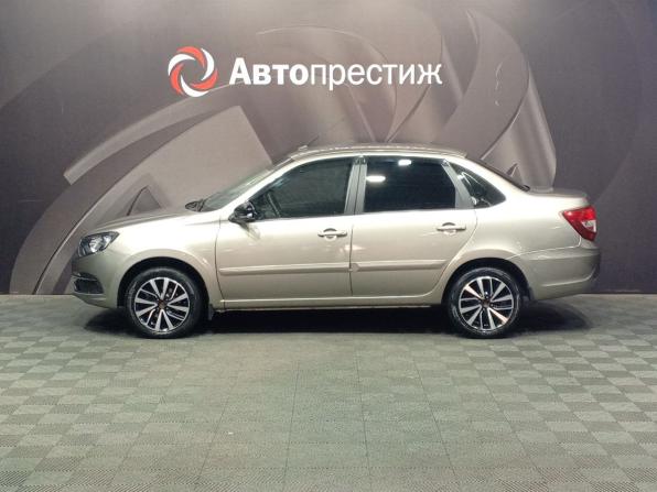 Lada (ВАЗ) Granta I Рестайлинг с пробегом 2020 года, цена 770 000 рублей, 54000 км, седан, Автокод Объявления